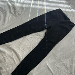 Woman’s Amazon leggings